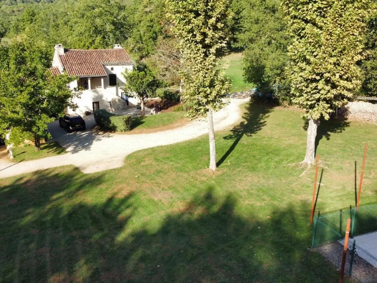 Holiday home Camp Del Four 4 Pers Villa Puy-l'Eveque