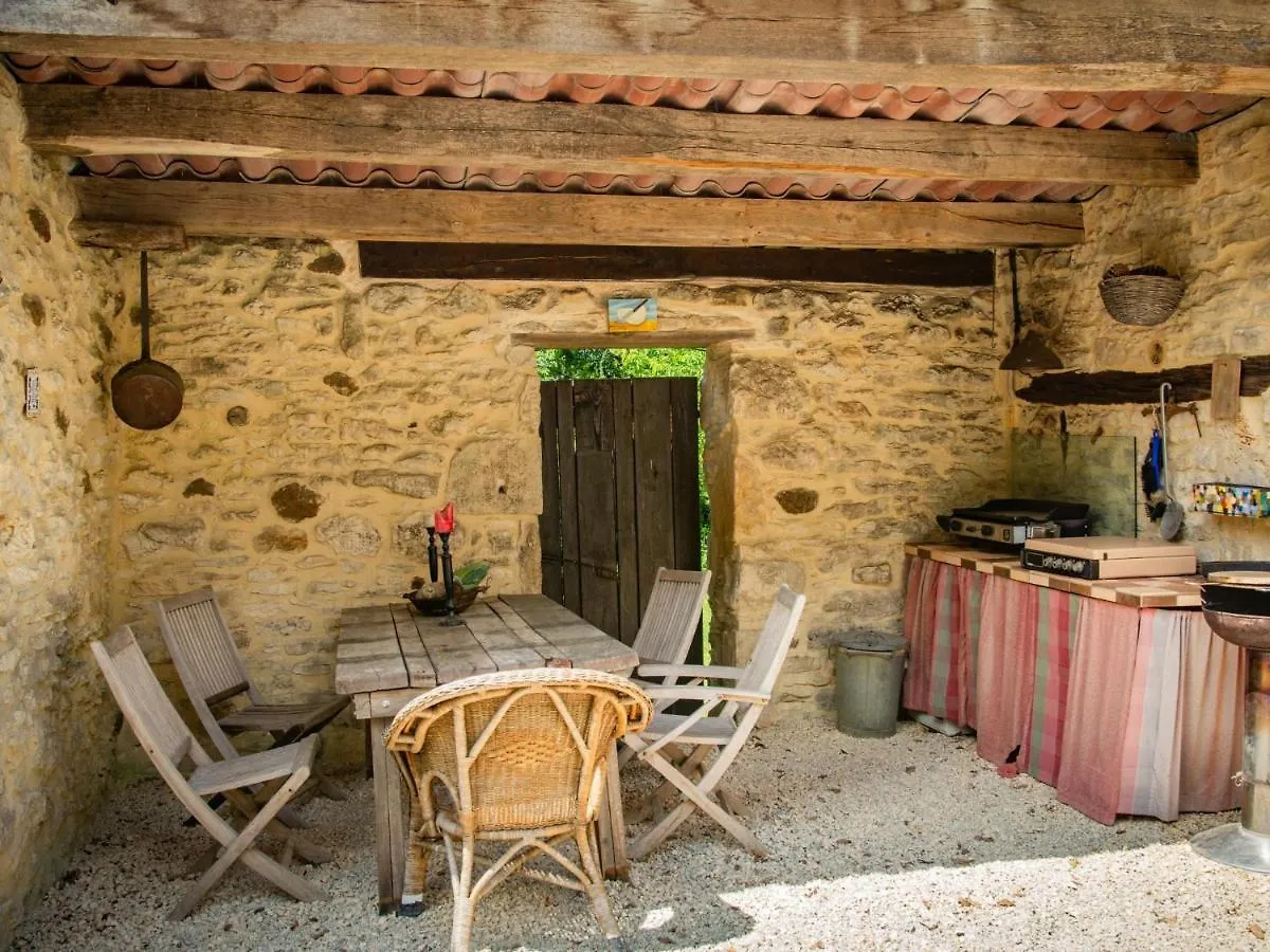 Camp Del Four 4 Pers Villa Puy-l'Eveque Holiday home